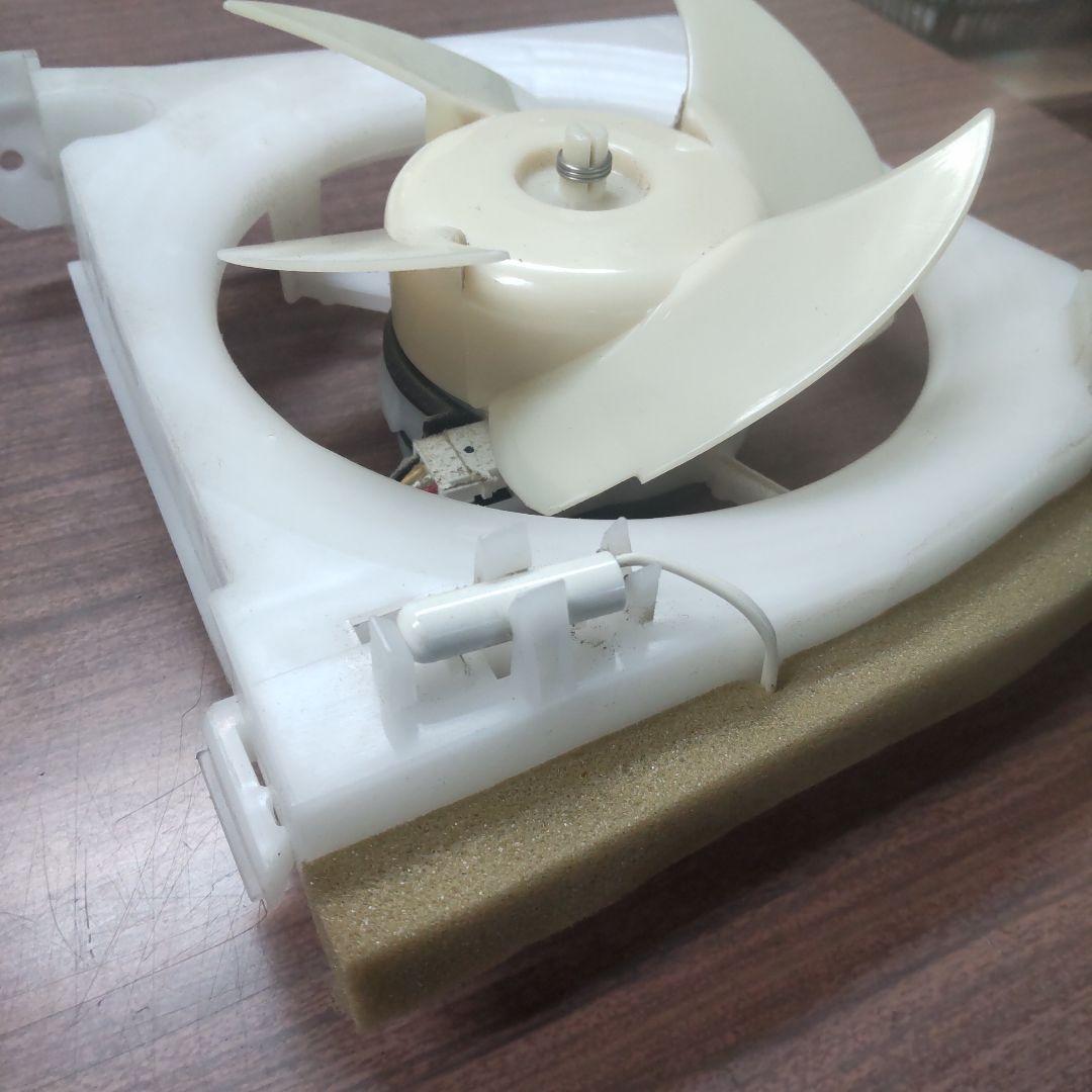 日立冷蔵庫機械室のモータークミ■R-S47VM-127（冷却ファン）中古1年使用