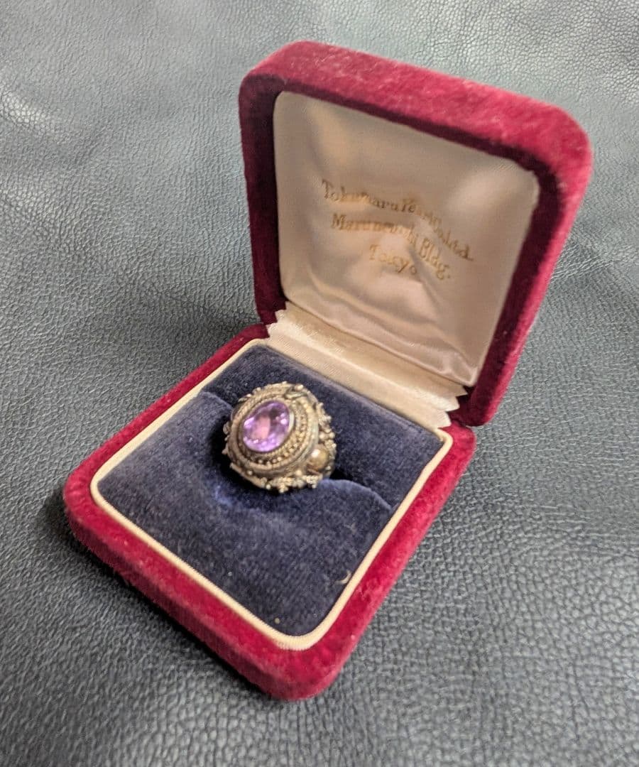 アメリカンアンティーク　細工リング　K18 と　925　刻印あり　アメジスト