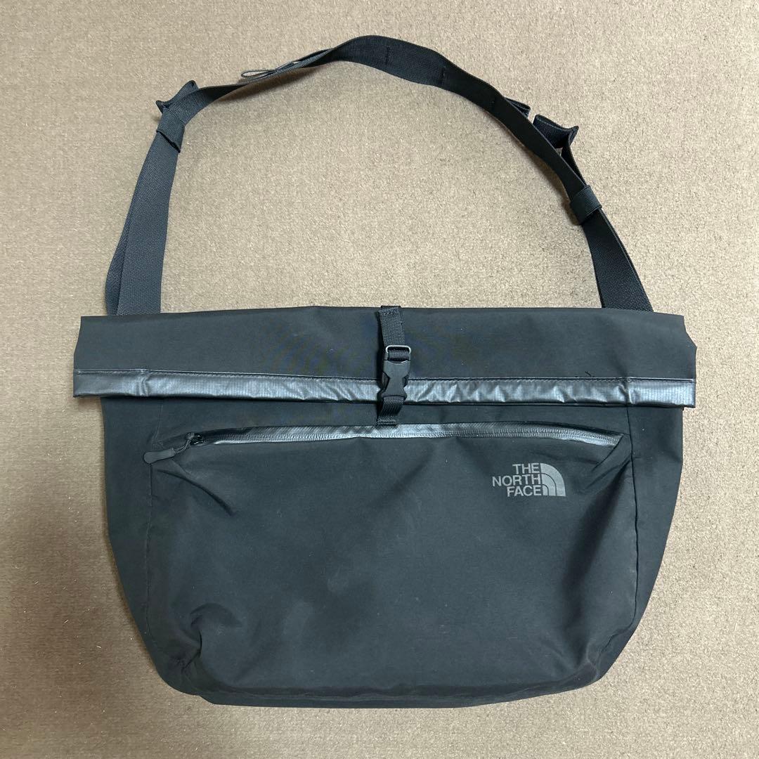 THE NORTH FACE ロール パック 15 メッセンジャーバッグ