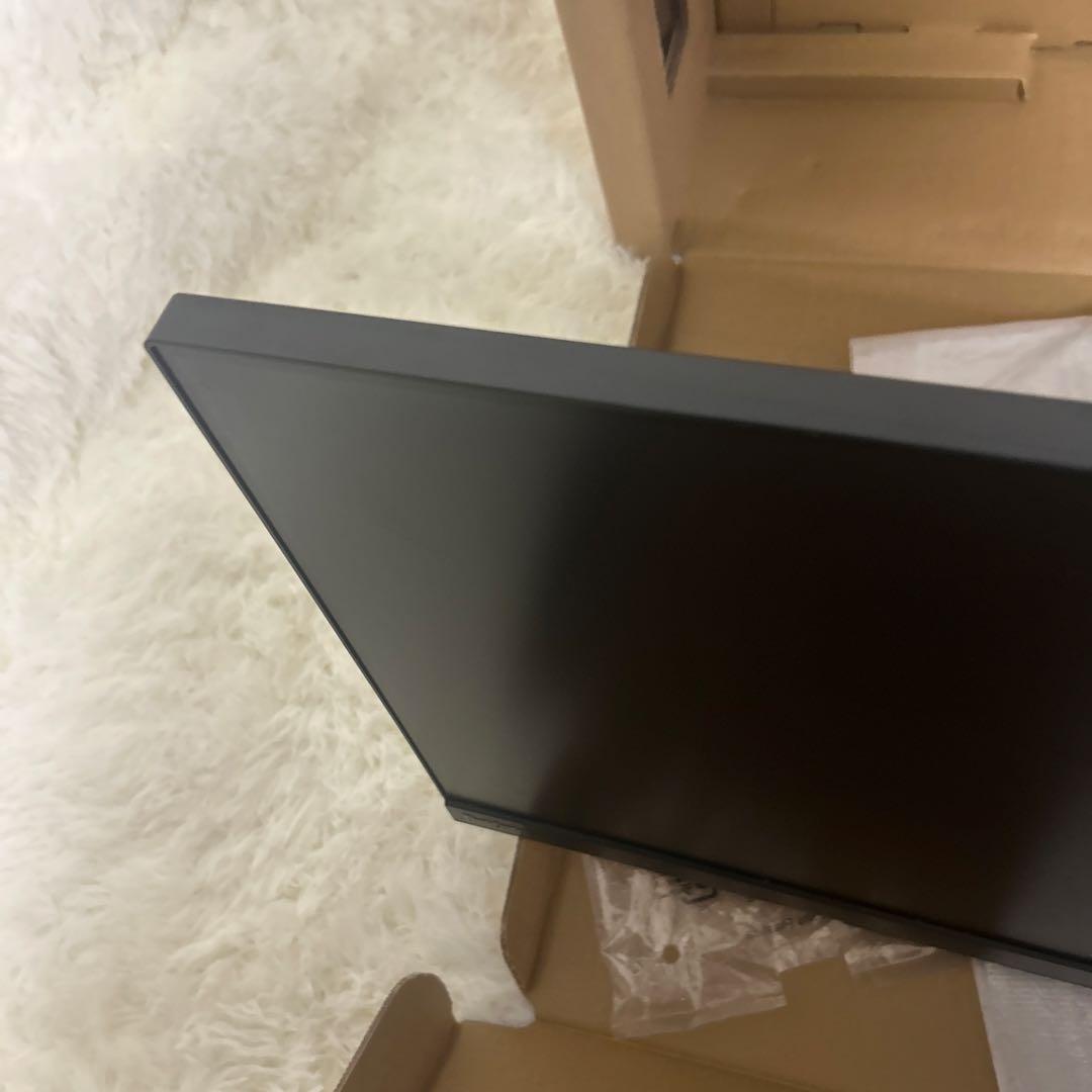 【美品】ThinkCentre Tiny-in-One 24 Gen 5 モニタ