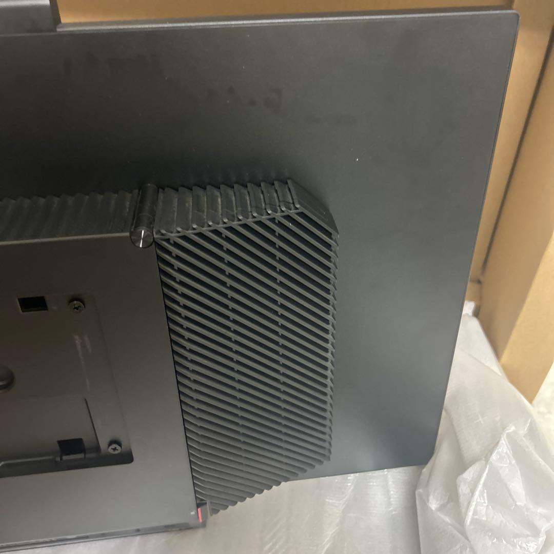 【美品】ThinkCentre Tiny-in-One 24 Gen 5 モニタ