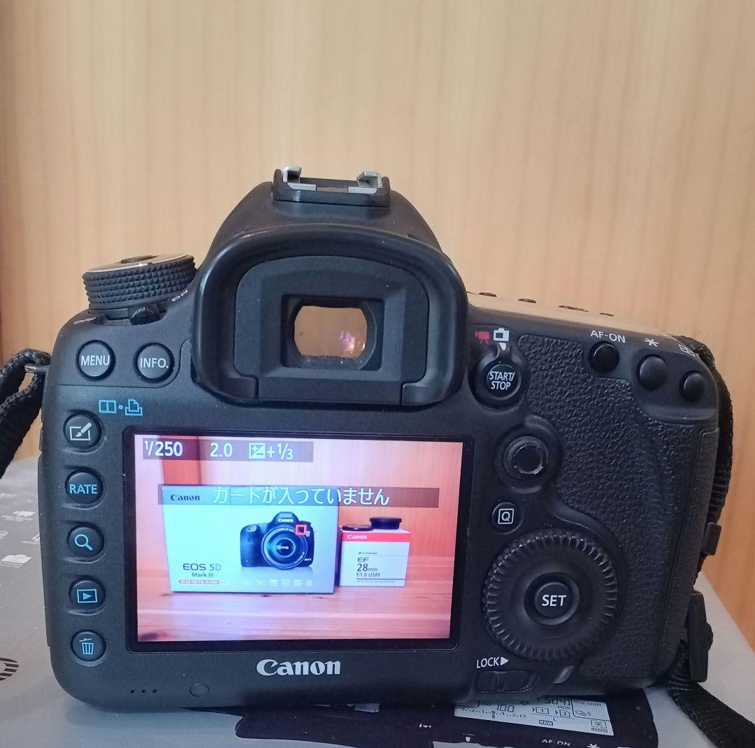 eos 5D mark 3 iii　マーク3　CANON　　キャノン