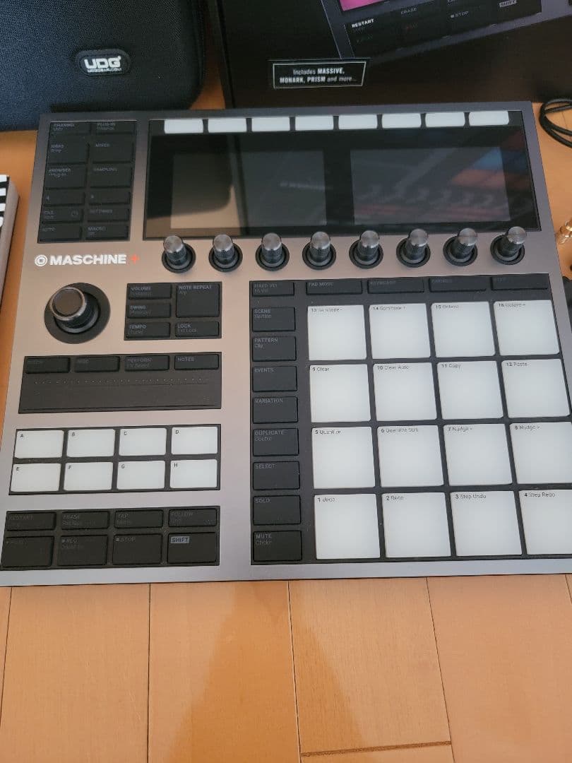DJ機材 Native Instruments MASCHINE+
