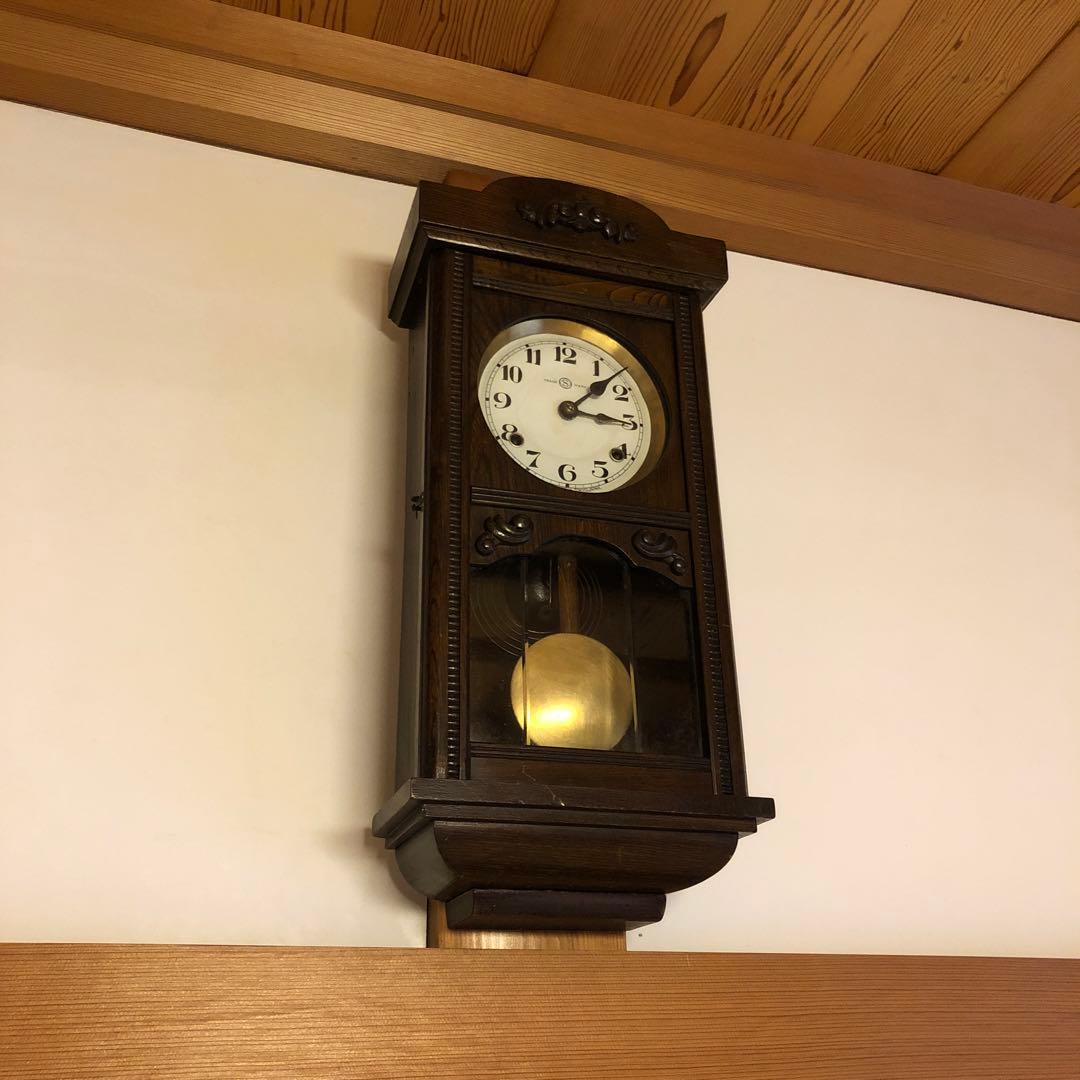 木製掛時計 振り子付き　ゼンマイ式