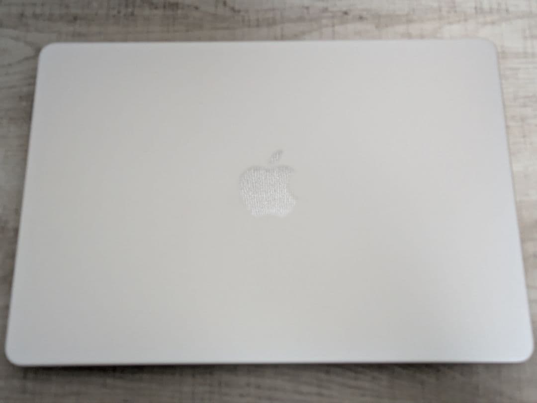 MacBookAir M2 13.6インチ スターライト 8GB/512GB