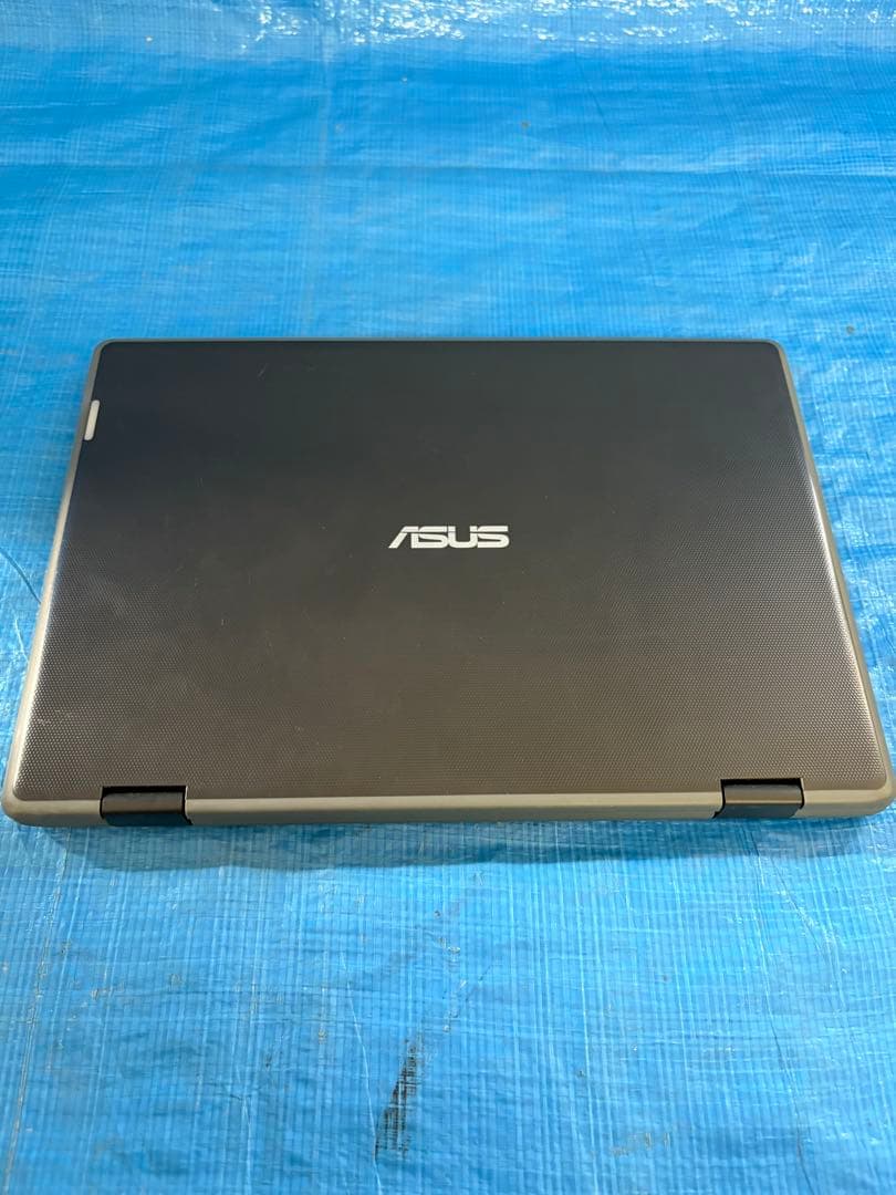 ASUS B1100FK 11.6インチ ノートPC 4GB 本体のみ