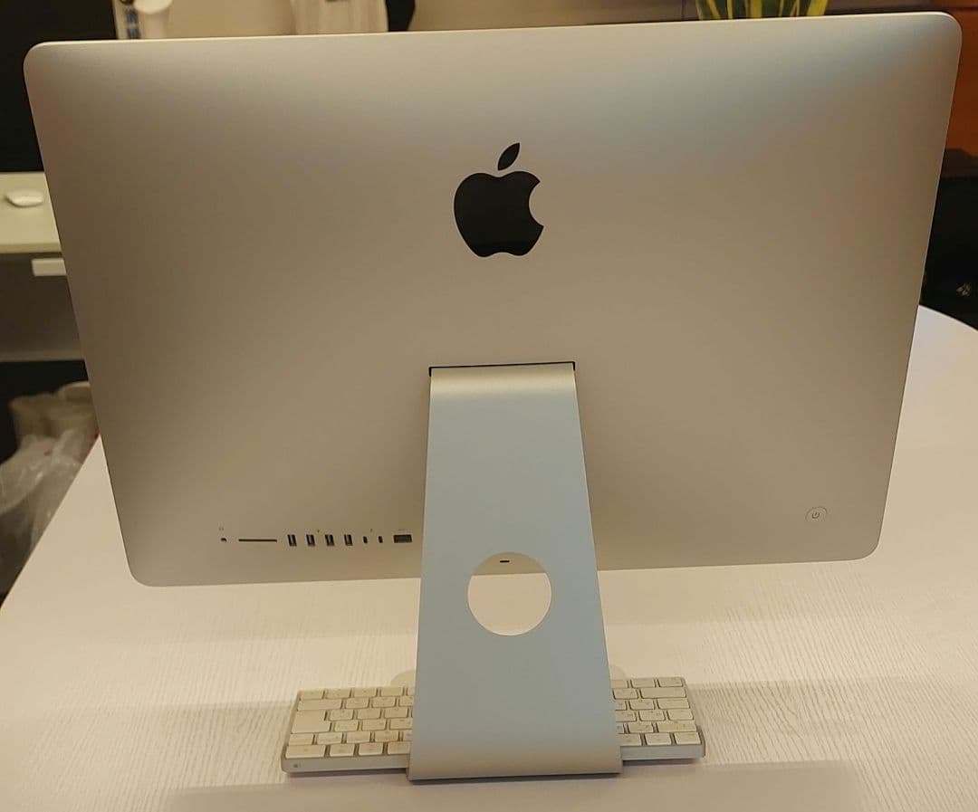 メ*8様 i Mac 2017年式 1TB 21.5inch マウス：キーボード