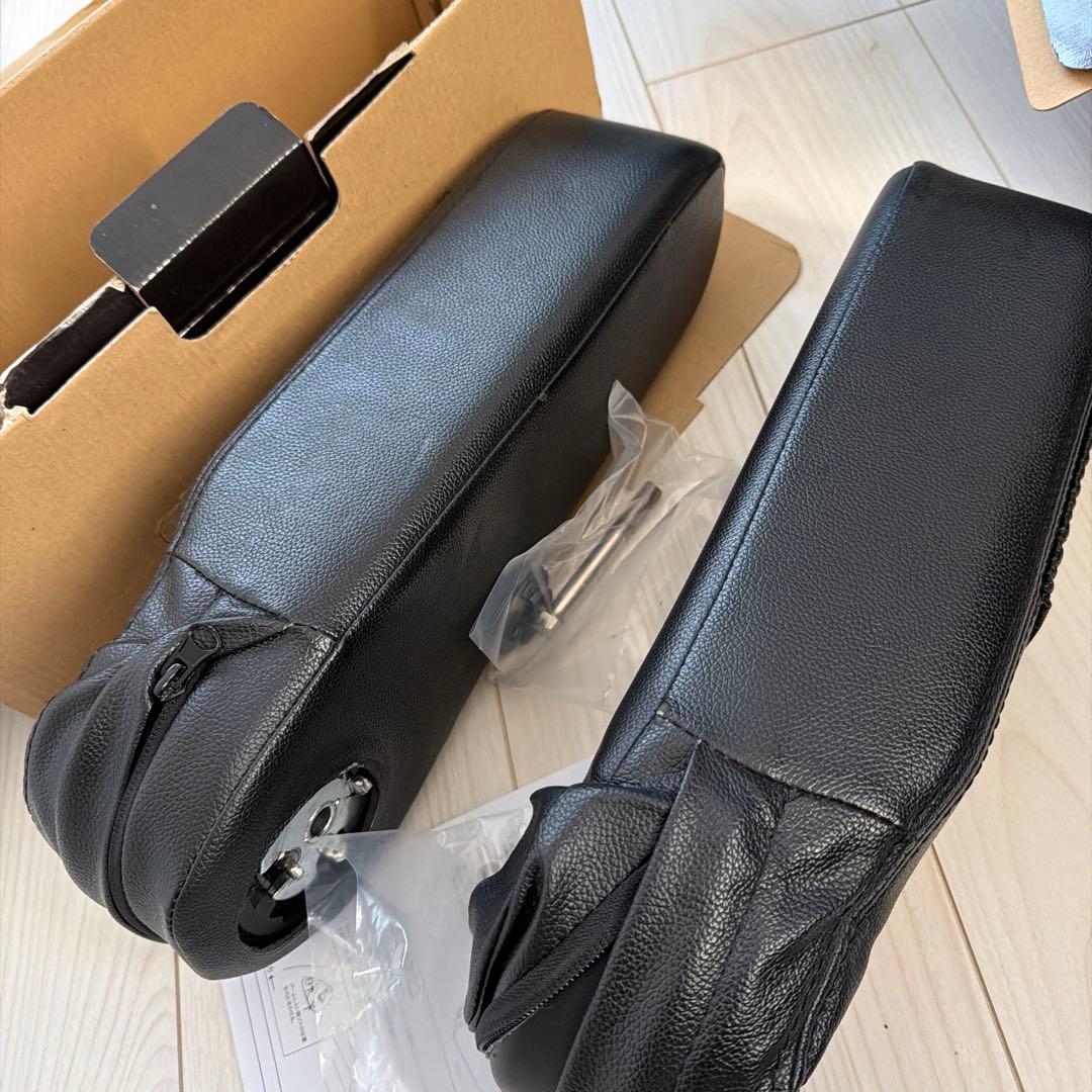 仮*r様 ヴォクシー80系アームレスト