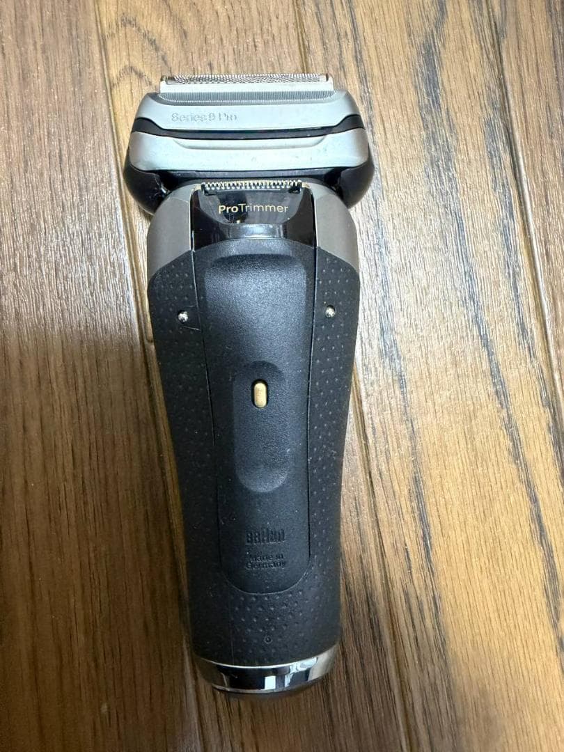 BRAUN シリーズ9 PRO+ メンズ電気シェーバー