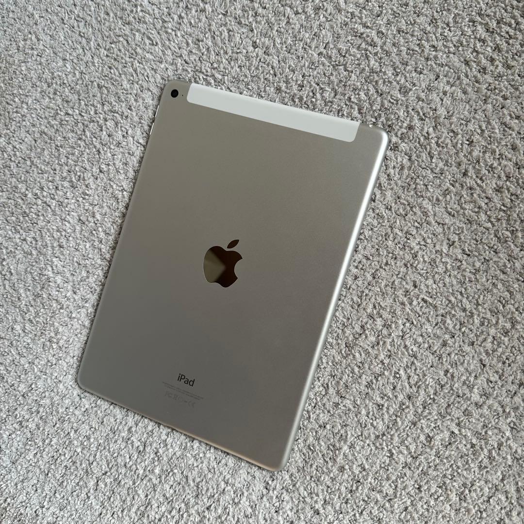 【美品】Apple iPad Air 第2世代 シルバー 9.7インチ 32GB