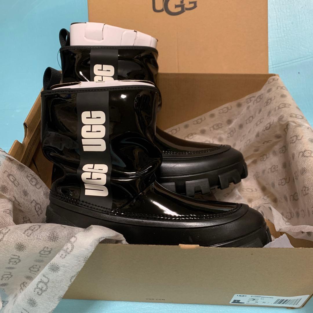 新品未使用 タグ付き UGG 24cm 黒 レインブーツ 長靴 アグ