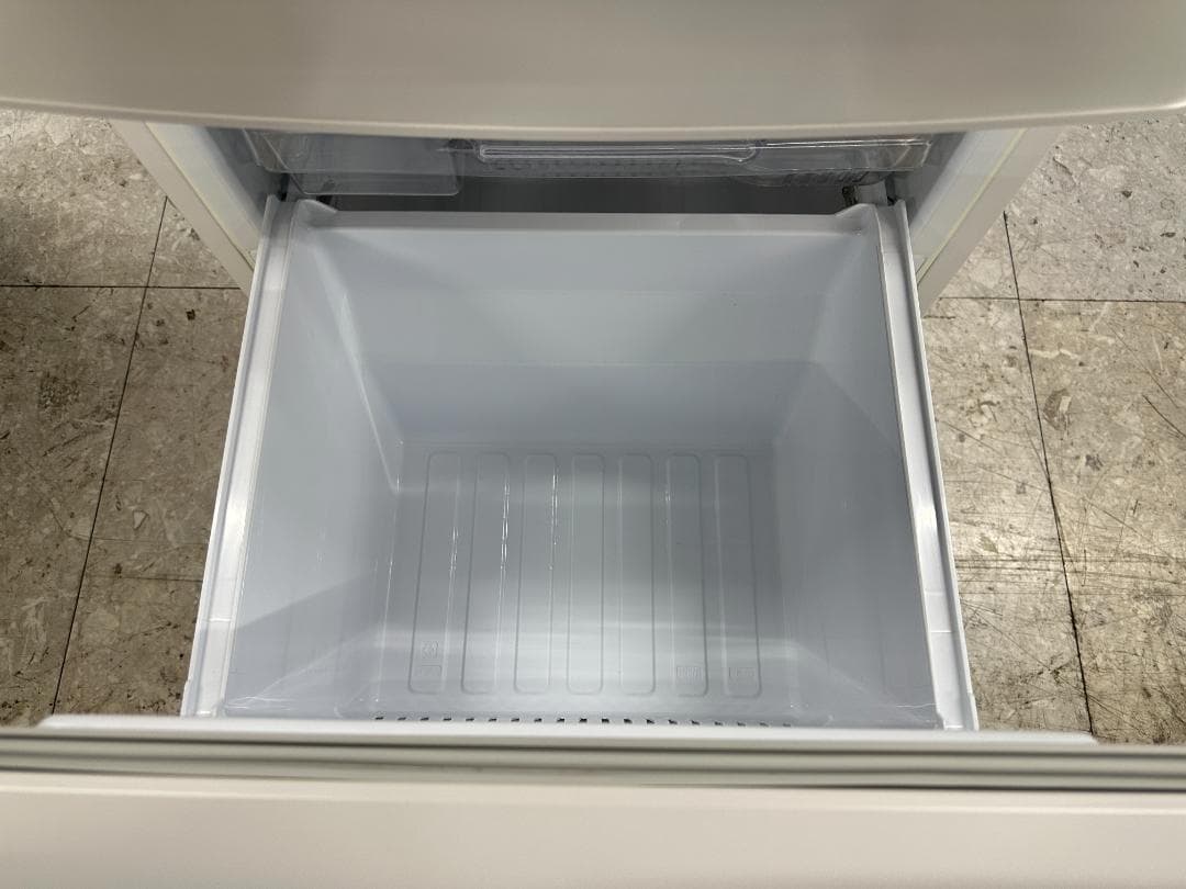 MITSUBISHI　冷凍冷蔵庫　146L　MR-P15F-W　2020年製