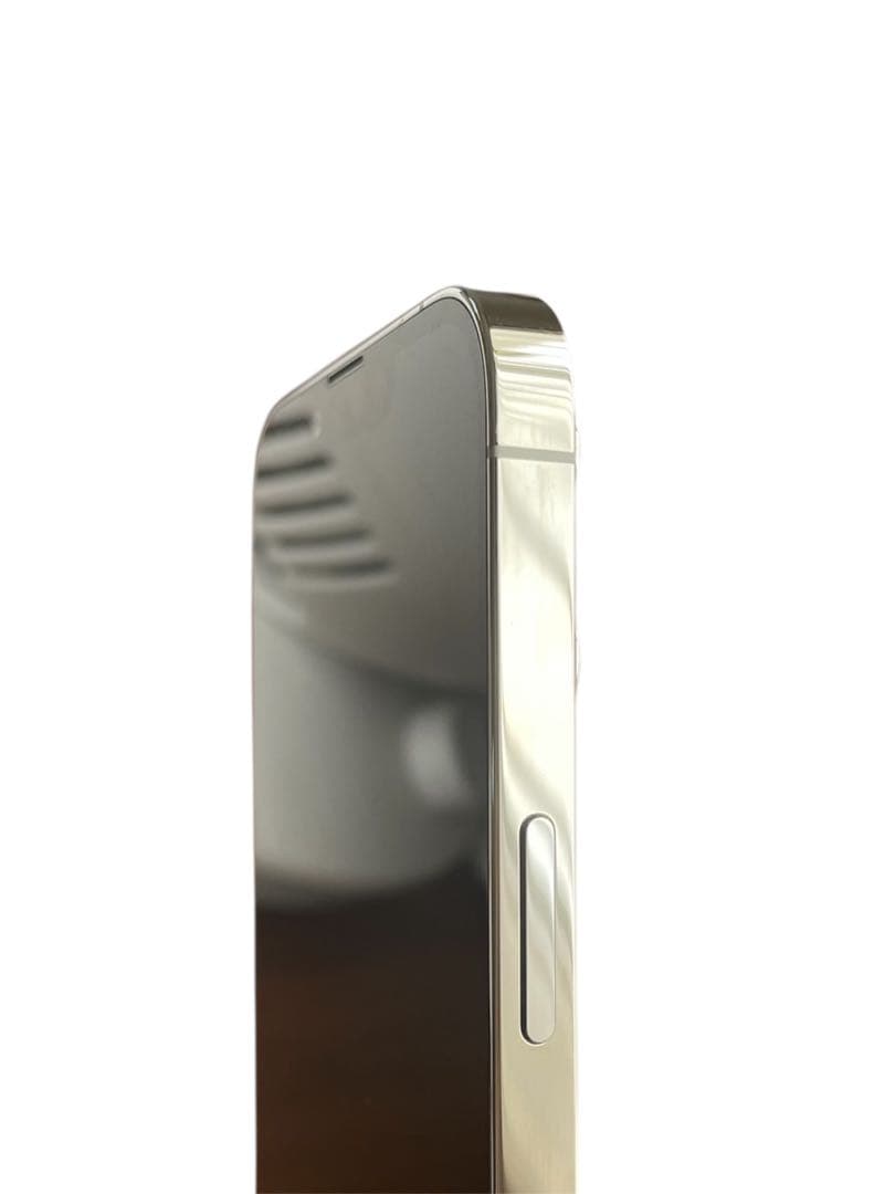 Apple iPhone13Pro シルバー