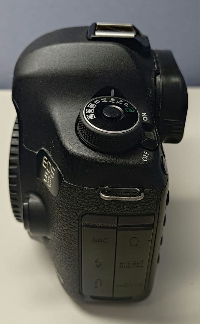 Canon EOS 5D Mark III デジタル一眼レフ