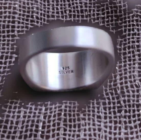 Vaultroom リング 18号