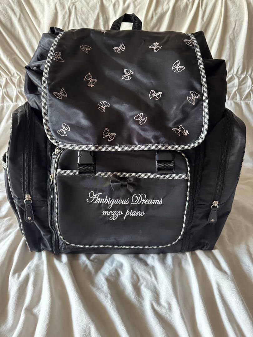 mezzo piano ジュニア、大容量リュック