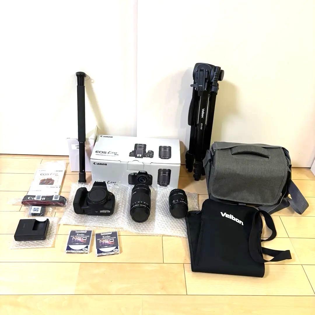 【美品】おまけ付　Canon EOS Kiss X9i ダブルズームキット