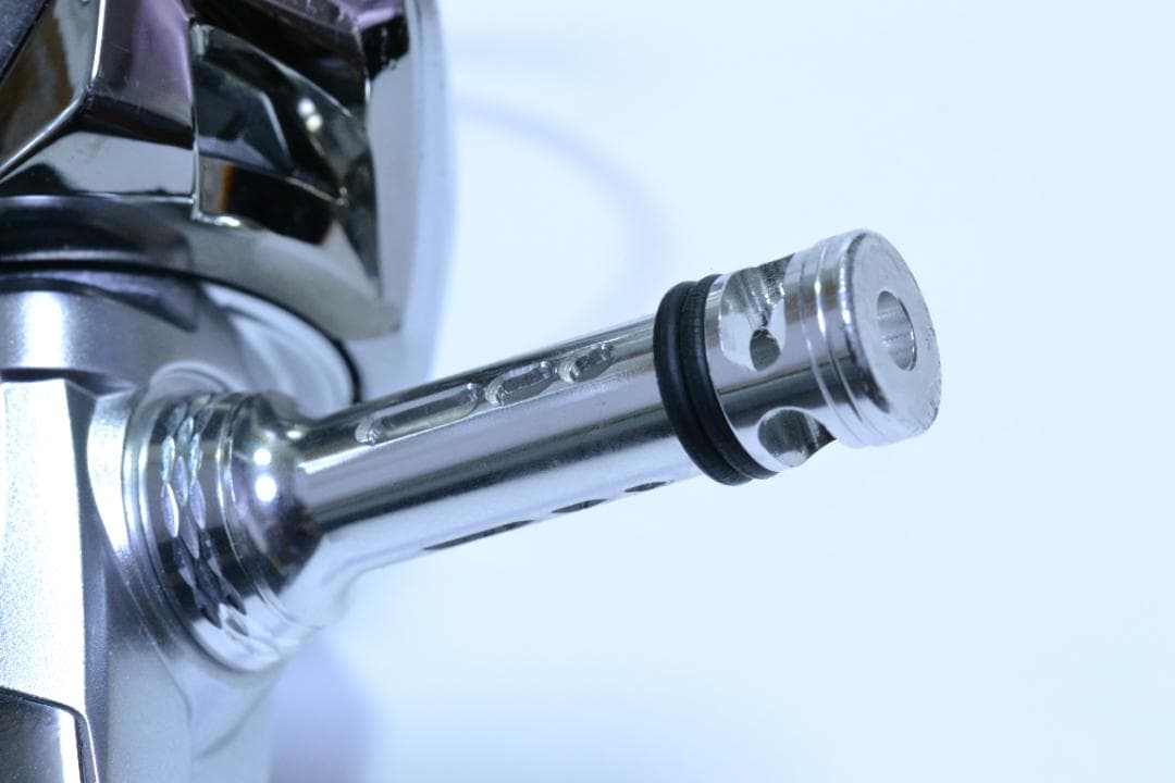 shimano シマノ 23 ストラディック 4000XG ゴメクサスカスタム