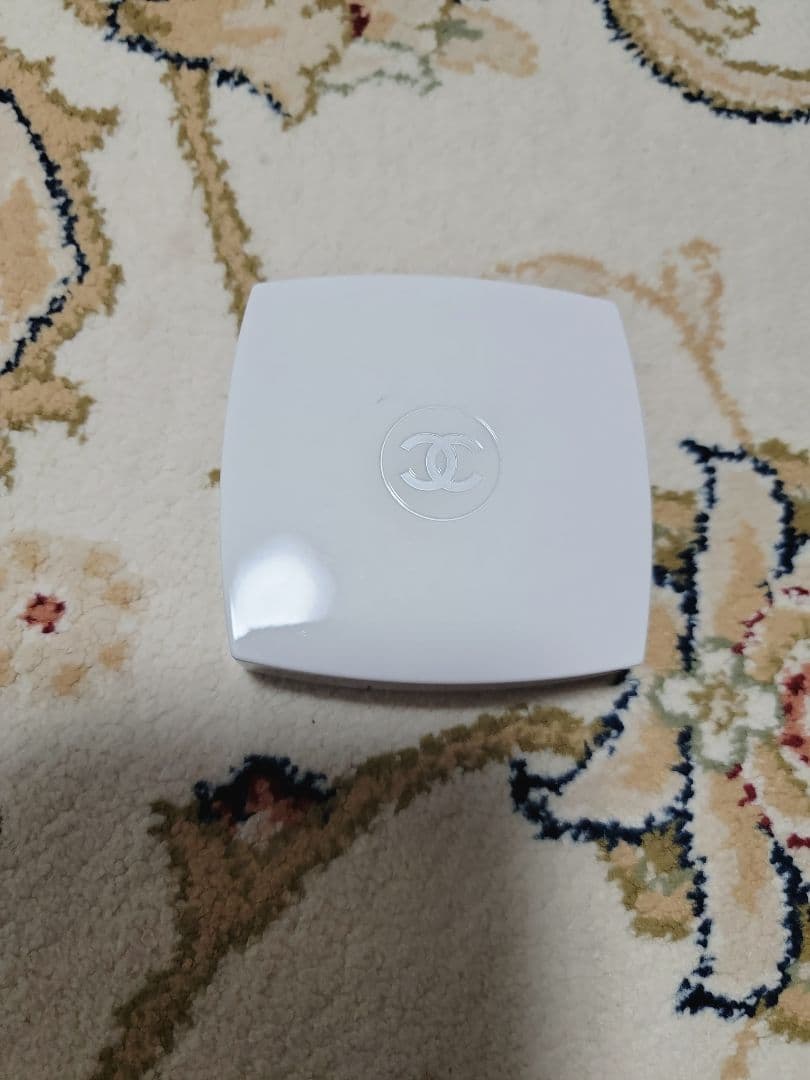 Dior CHANEL　コスメ　まとめ売りクッションファンデーション 4点