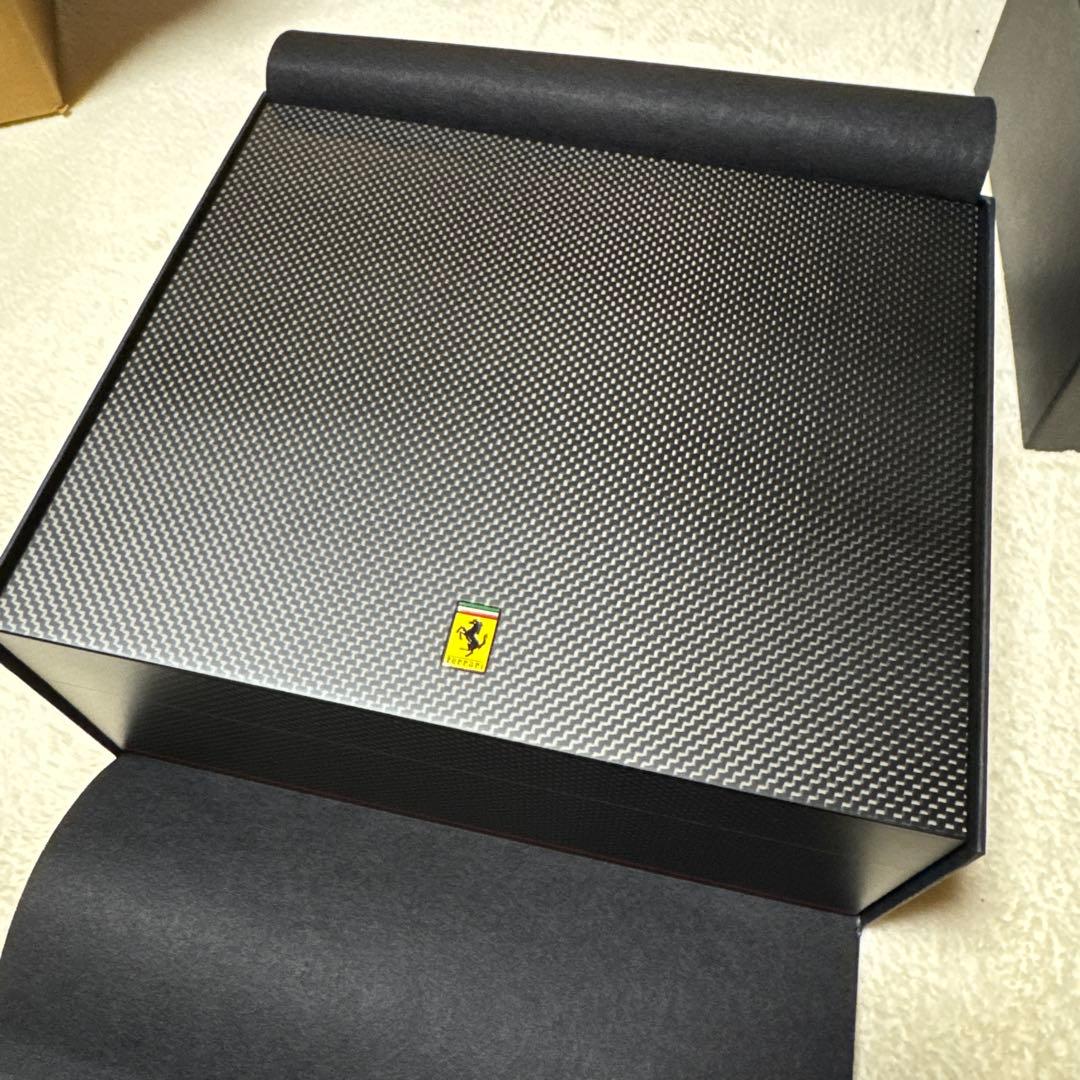 新車オーナー購入者限定非売品 フェラーリ ポルトフィーノ木製キーボックス