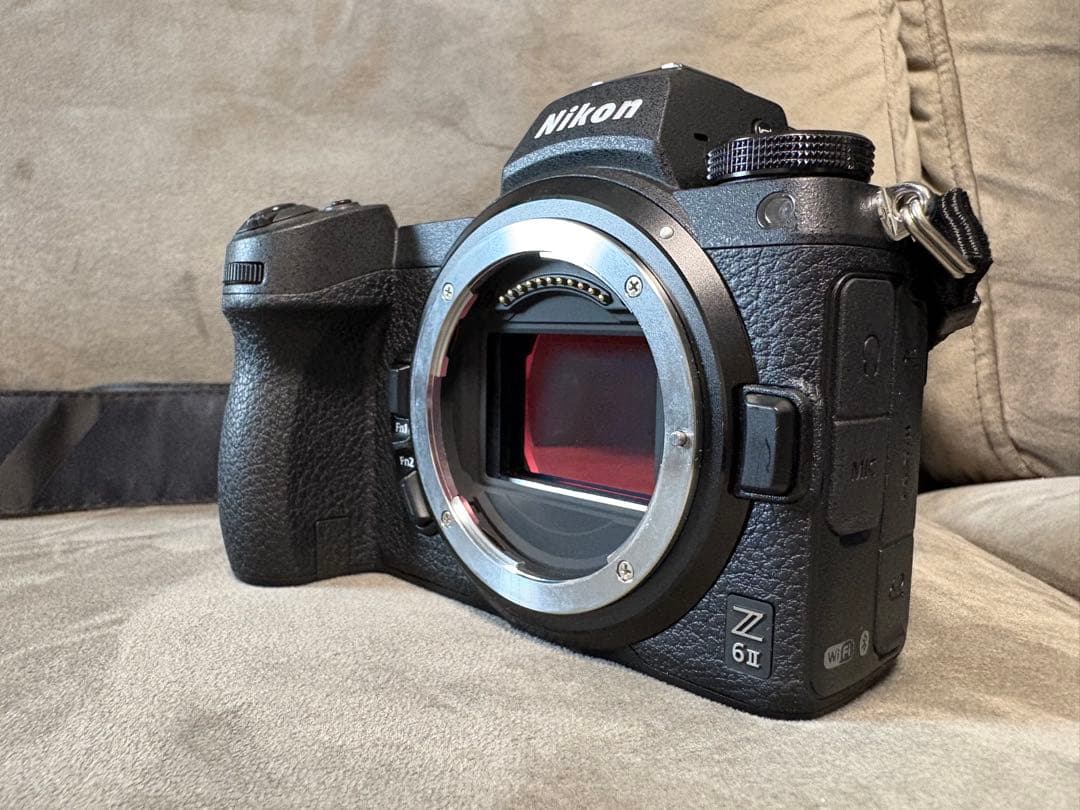 【美品】Nikon Z 6 II＋Z24-70mm 広角単焦点レンズ・おまけあり