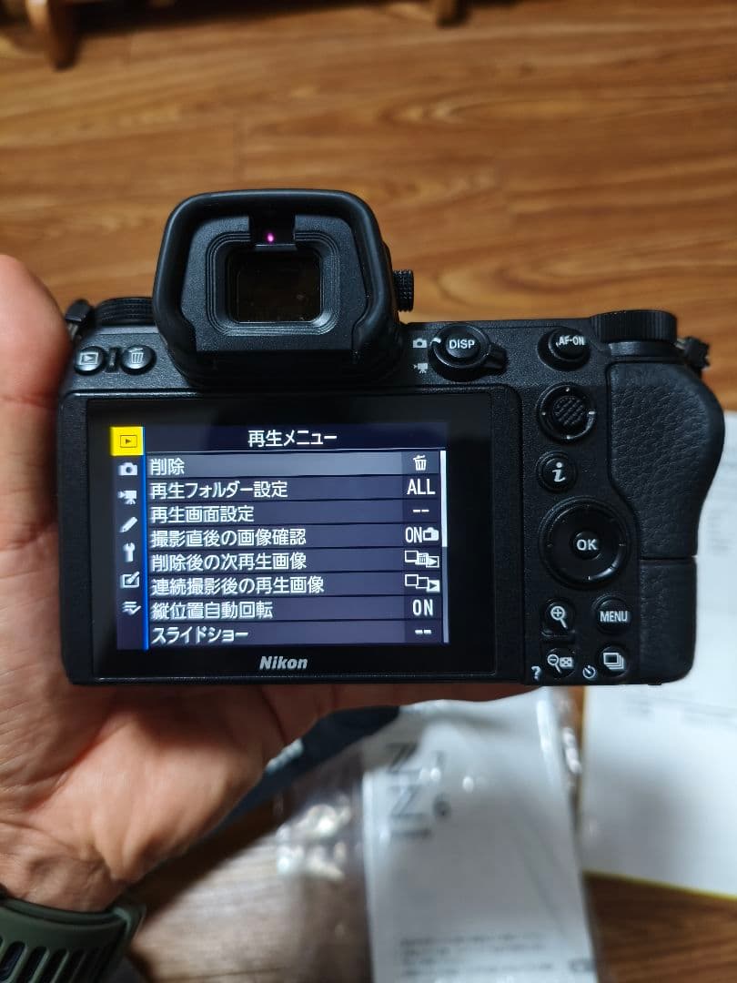 Nikon Z6 ボディ 充電器 バッテリー ストラップ