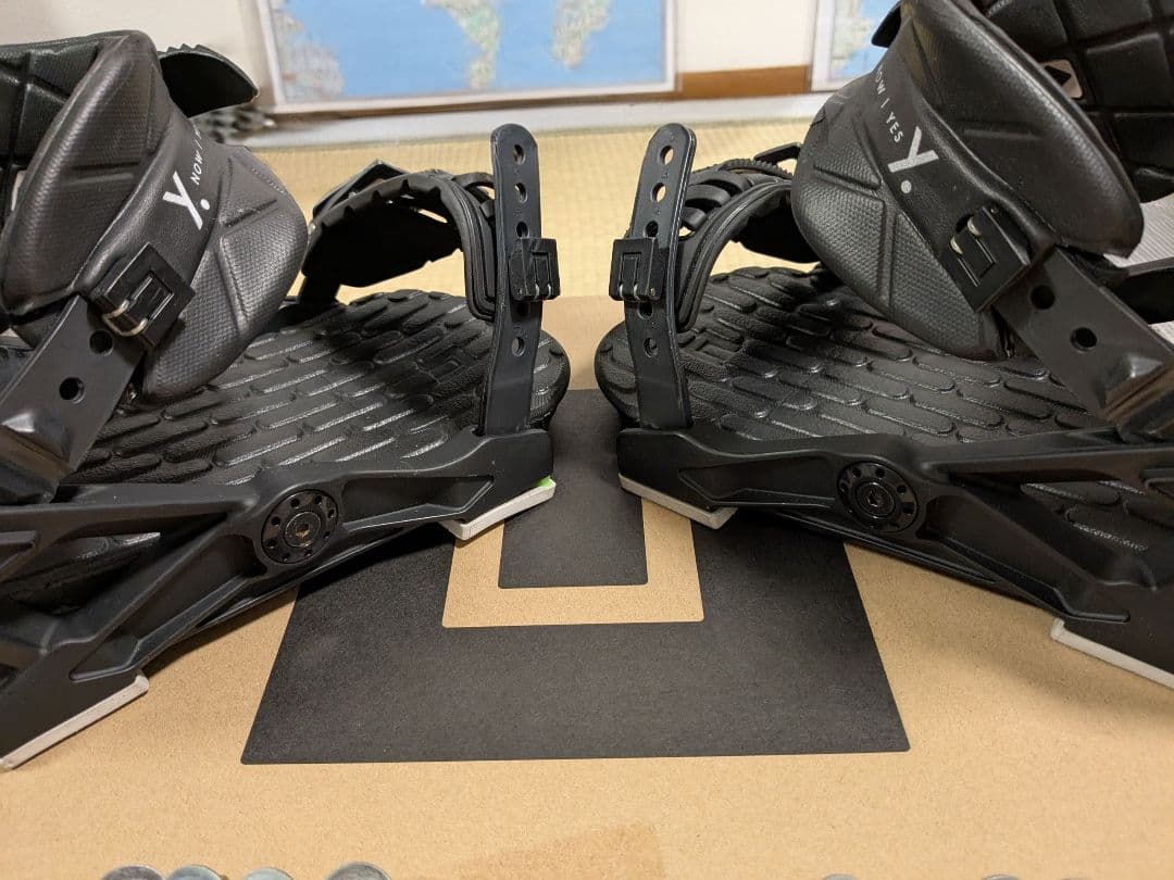 20-21 now × yes Mサイズ バインディングビンディング　ナウイエス