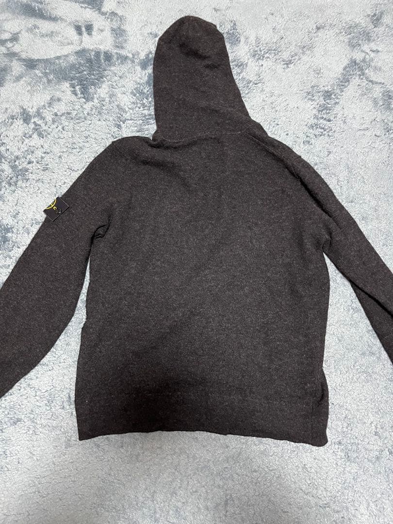 Stone  ダークグレー パーカー（早い者勝ち）