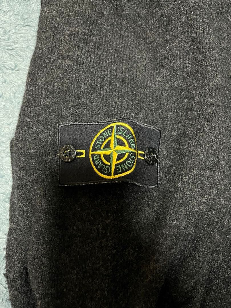Stone  ダークグレー パーカー（早い者勝ち）