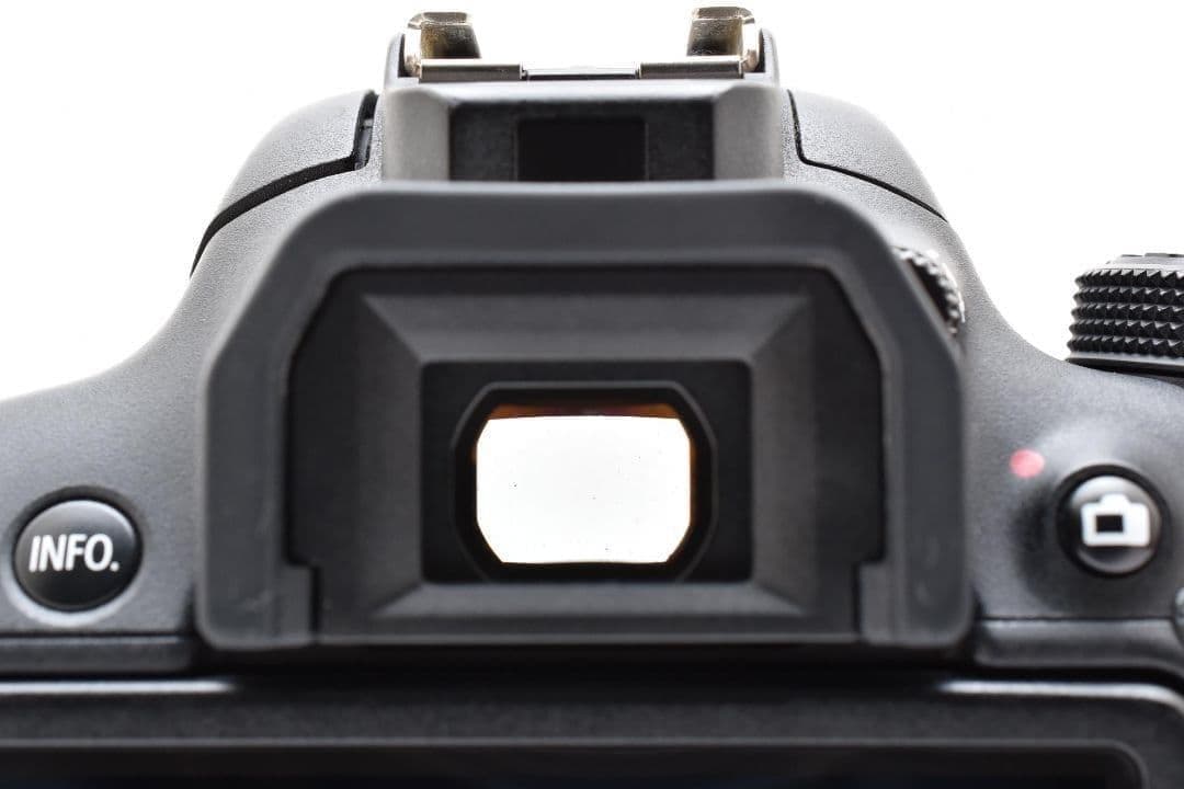 高性能 エントリー機✨キヤノン EOS KissX7i✨シングルレンズ 一眼レフ