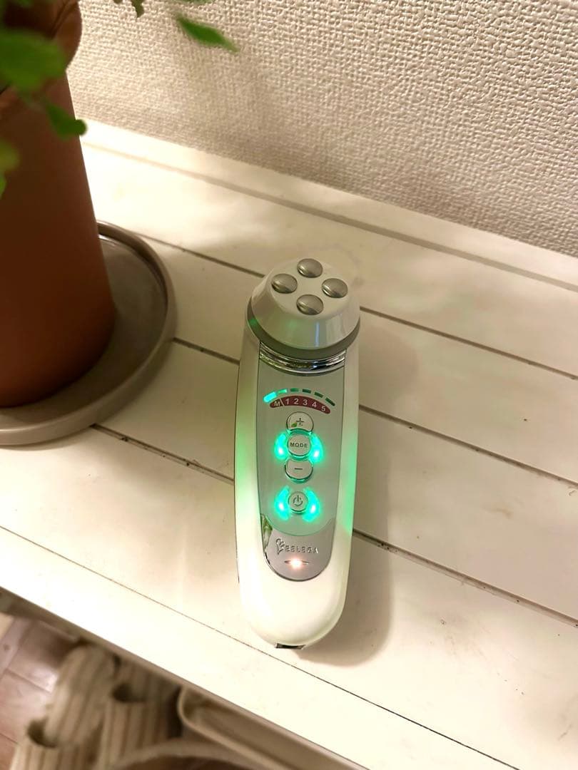 セルキュア 4t plus 美顔器