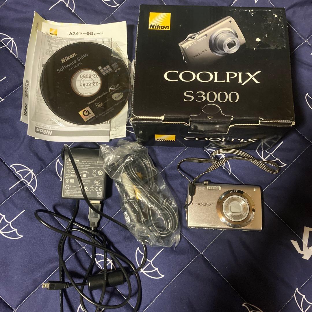 Nikon ニコン　COOLPIX S3000 中古品