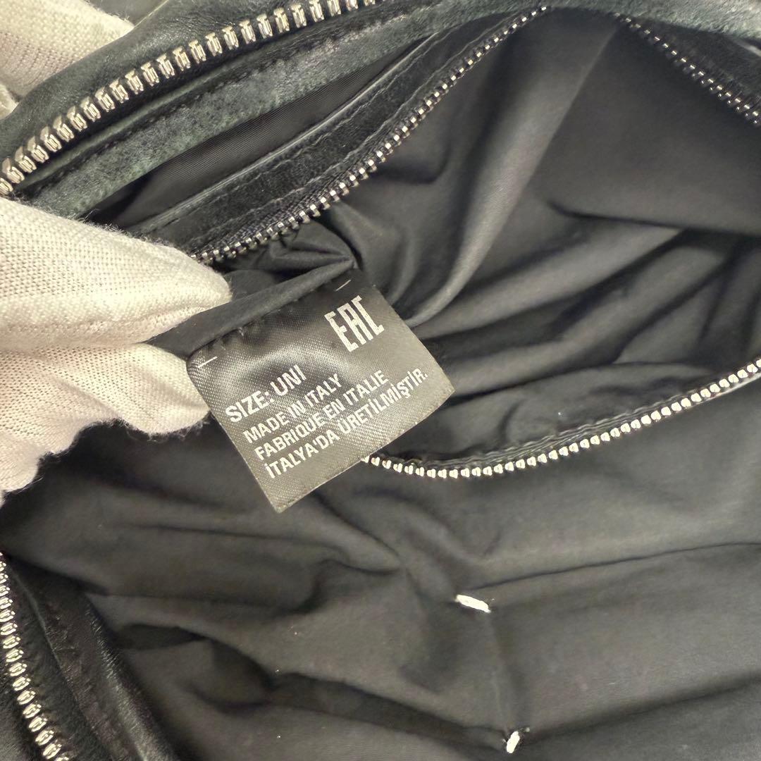 ✨メゾンマルジェラ ブラック ボディバッグ✨