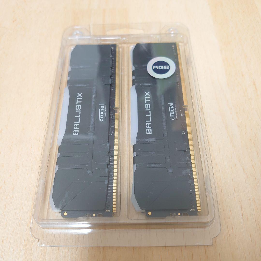 メモリー Crucial BALLISTIX 16GB DDR4-3600 LED