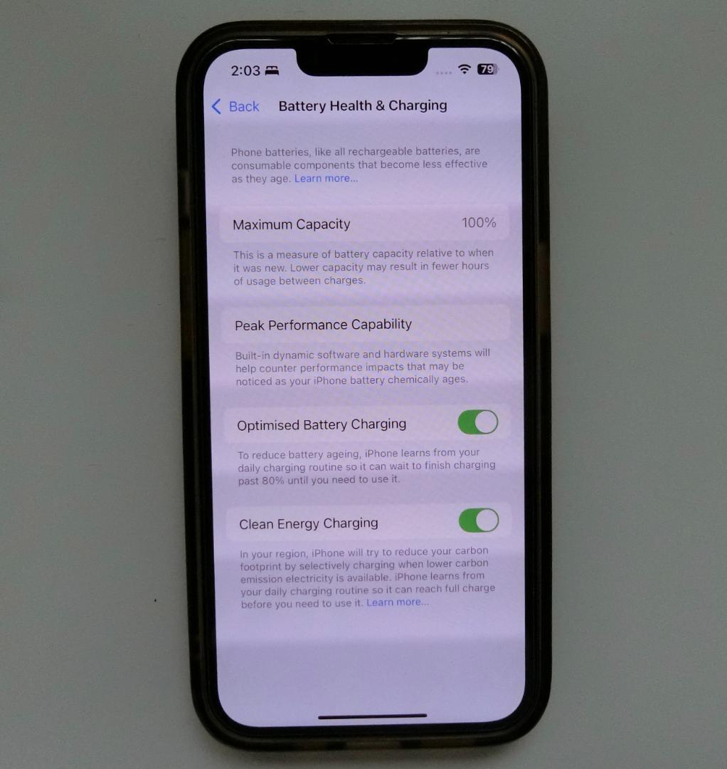 iPhone 14 256GB ミッドナイト SIMフリー バッテリー 100%