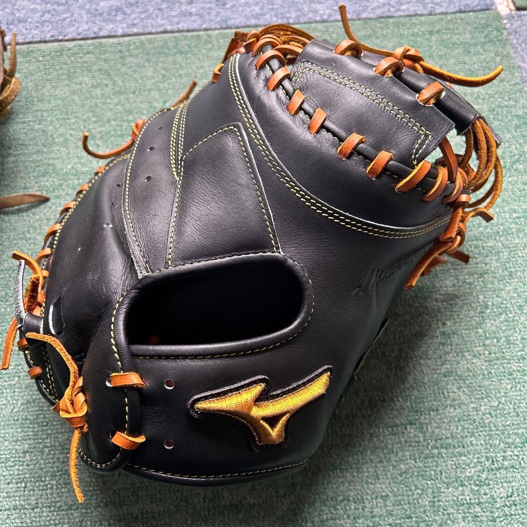 ミズノプロ軟式キャッチャーミット ミズノプロ硬式内野用グローブ