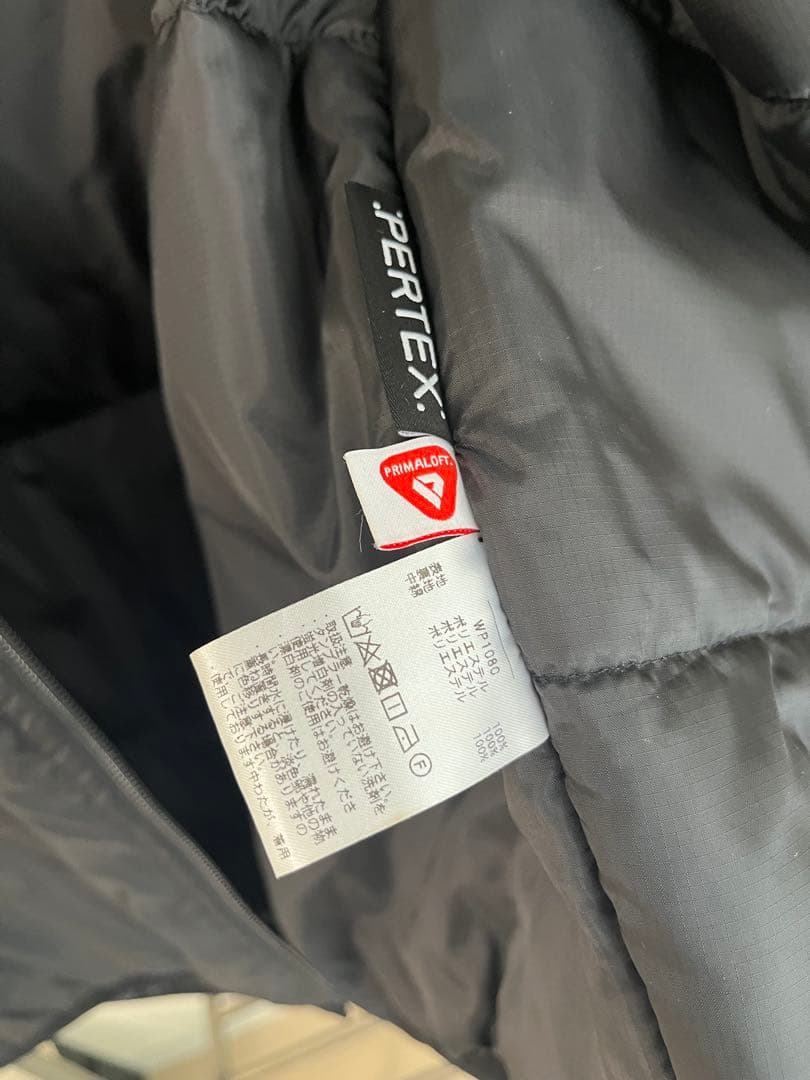 未使用 WAIPER.inc M パフ プリマロフト PERTEX WT1080