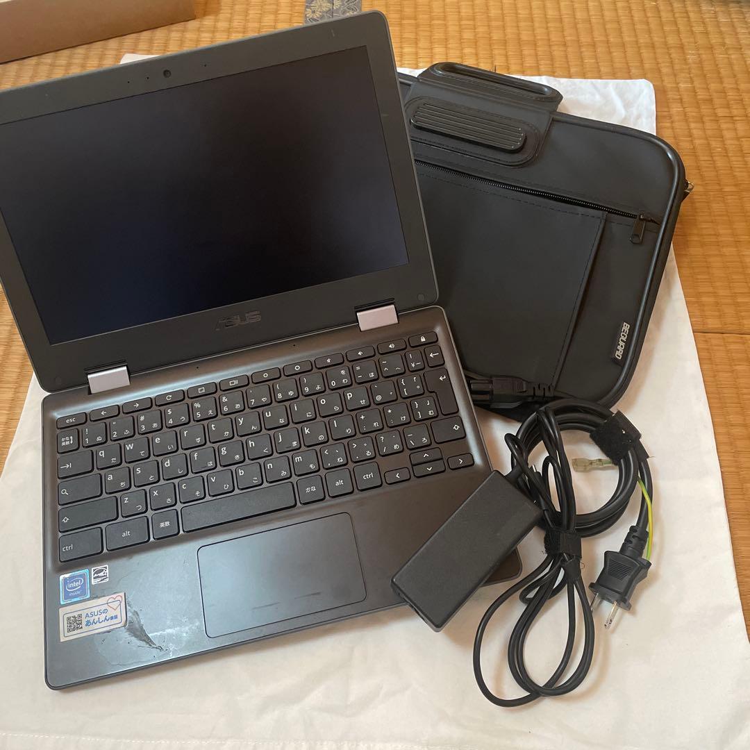 ASUS Chromebook 本体 ACアダプター ケース付き