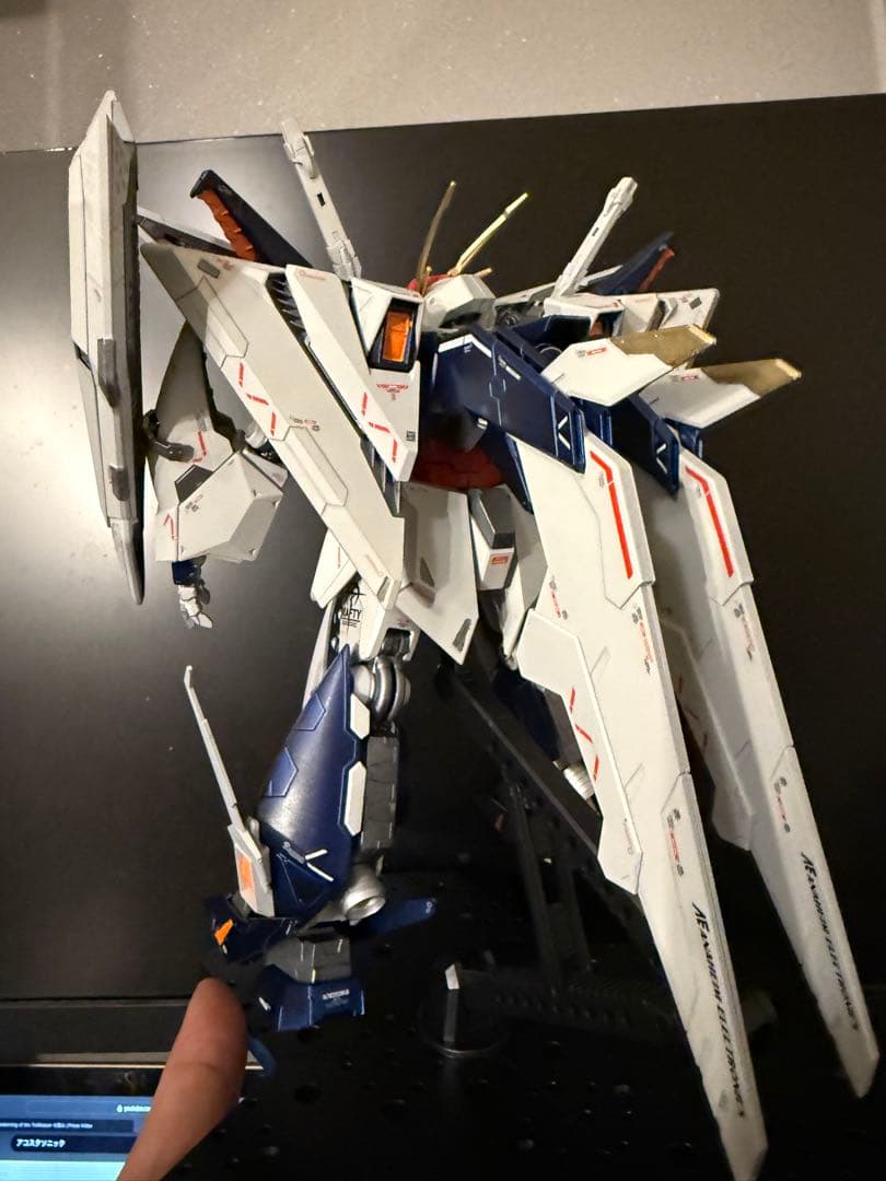 HGUCクスィーガンダム　全塗装完成品