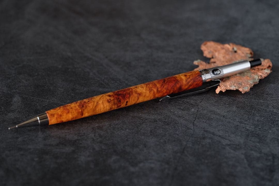 PG5木軸カスタム0229　高村杢工房 製図用シャープペンシル　花梨瘤