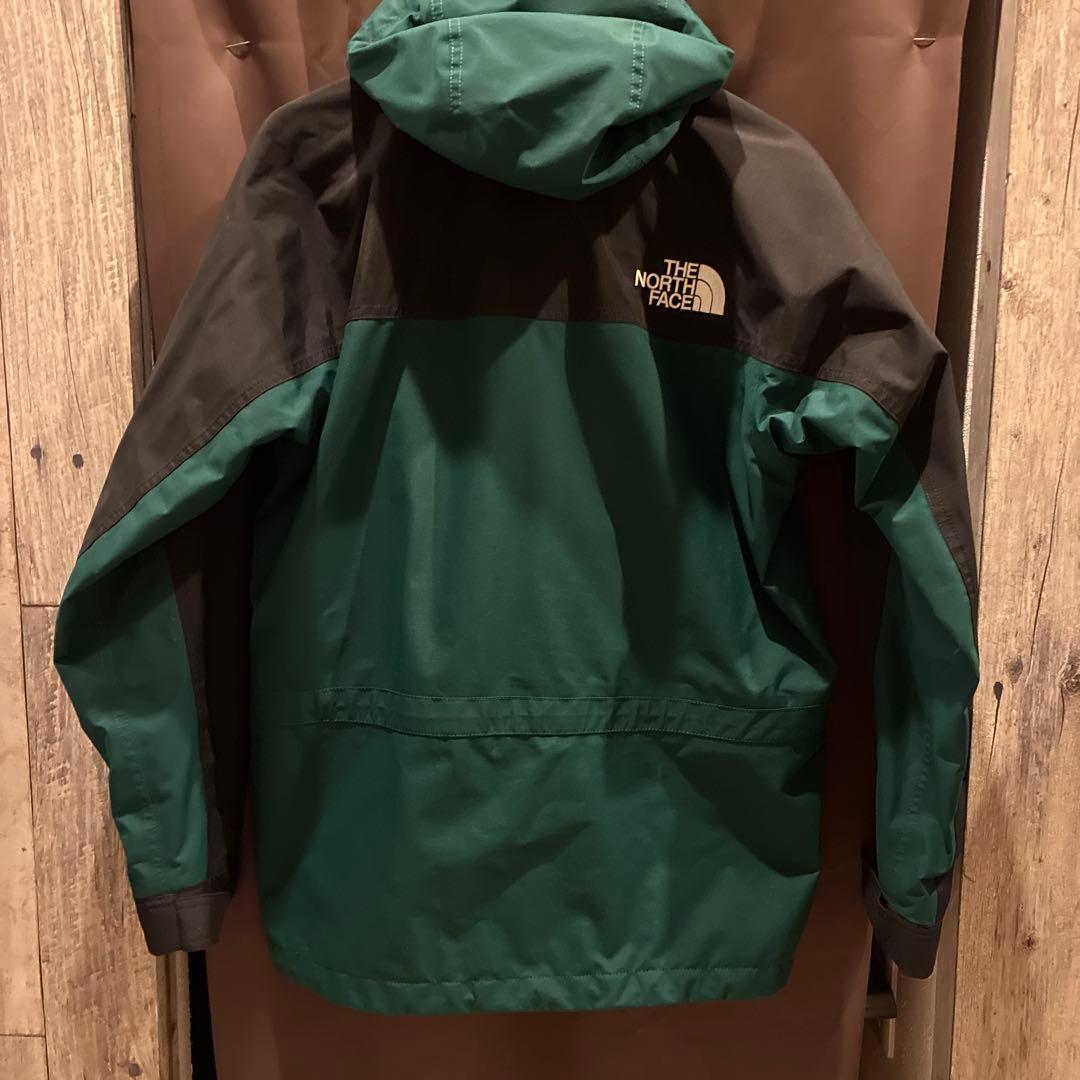 THE NORTH FACE マウンテンライトジャケット グリーン