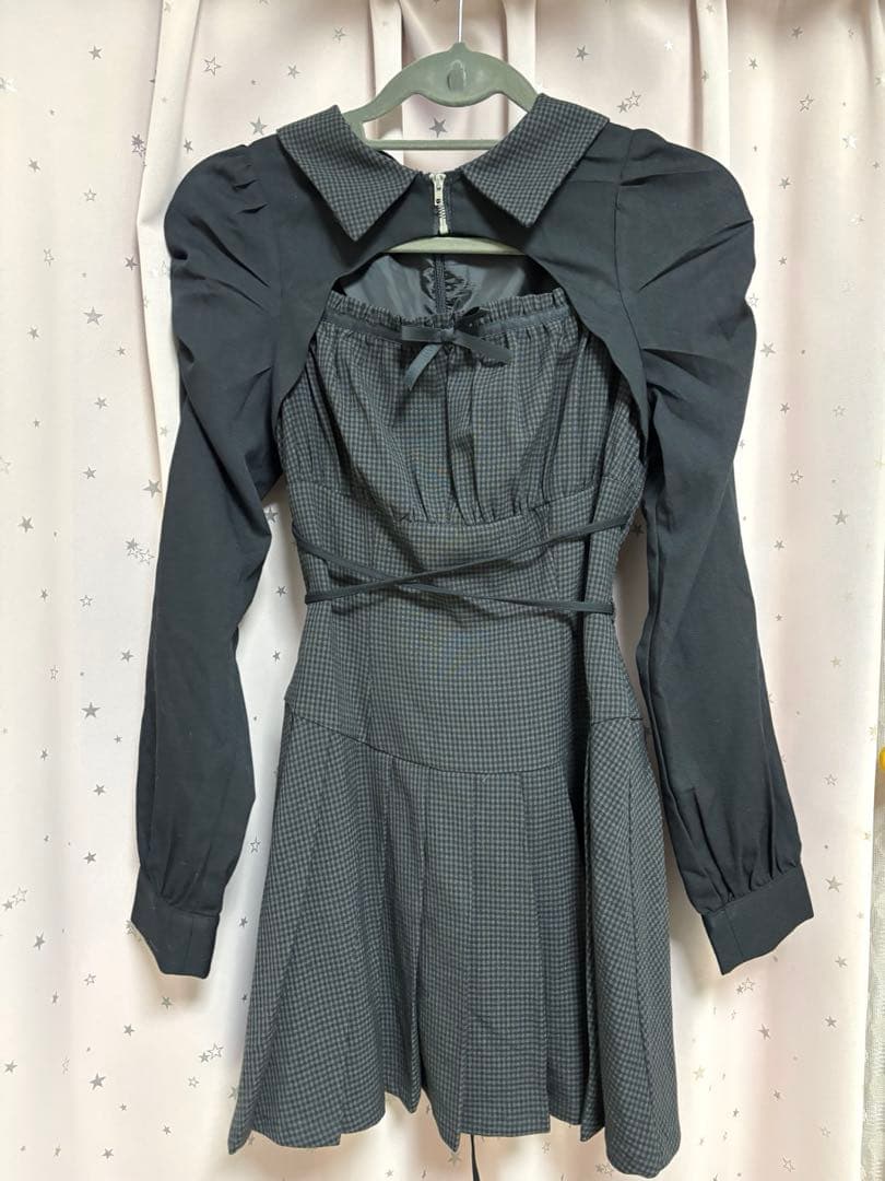 piumぴうむ カットアウトレイヤードプリーツミニワンピ ギンガム