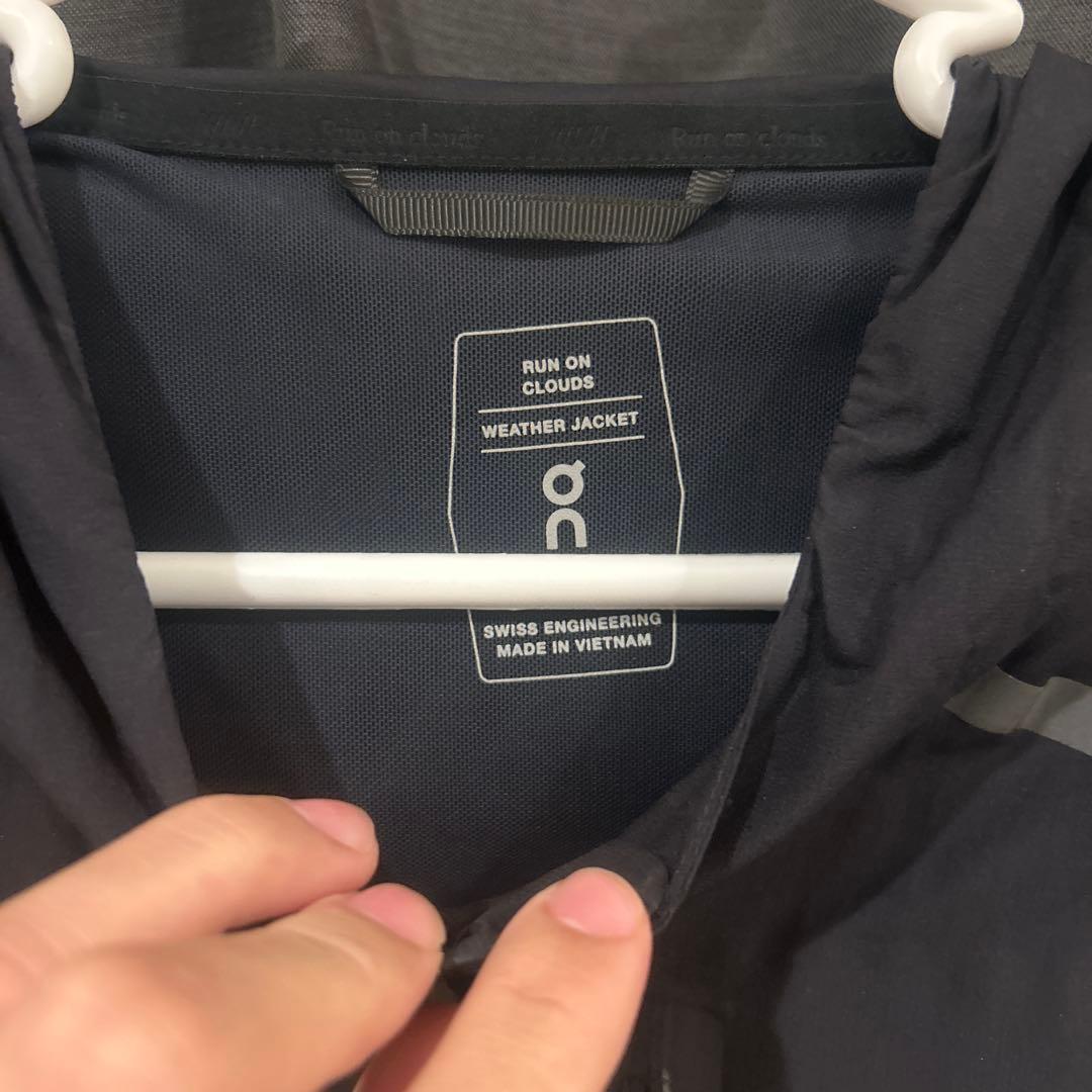 【極美品】On Weather Jacket ブラック/グレー