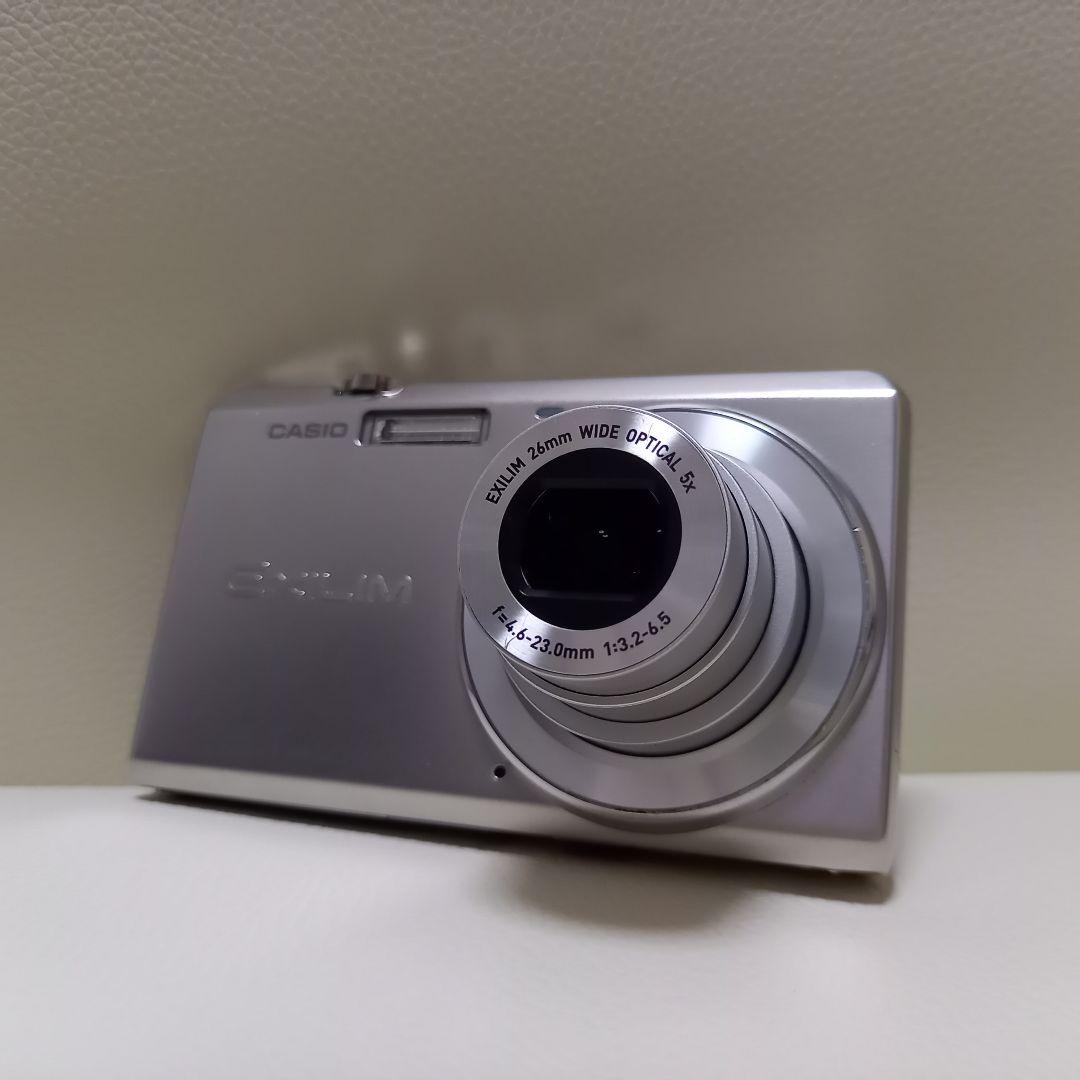 CASIO EXILIM EX-ZS12 シルバー