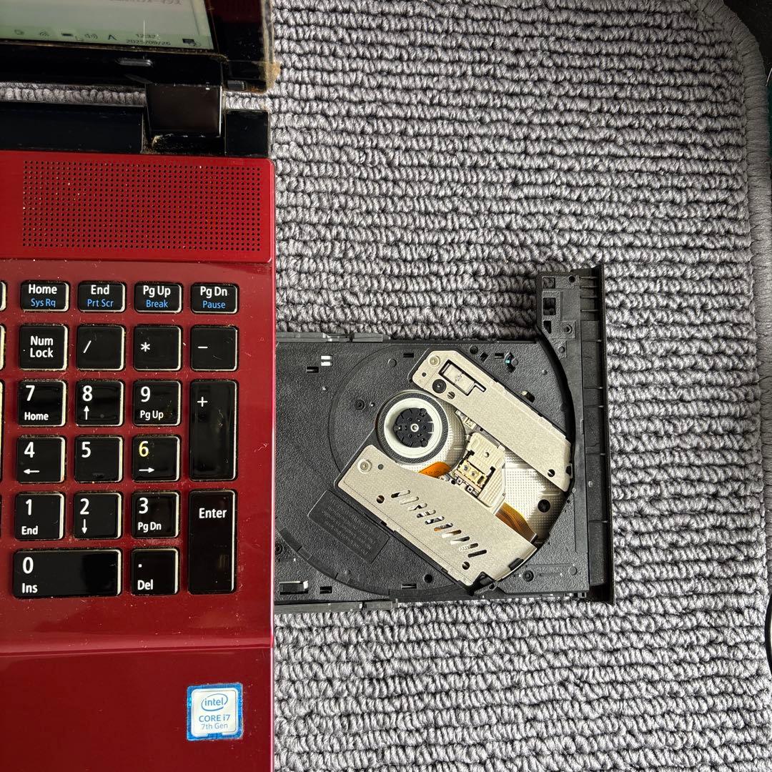 NEC LAVIE NS750/H i7-7500U メモリ8GB タッチパネル