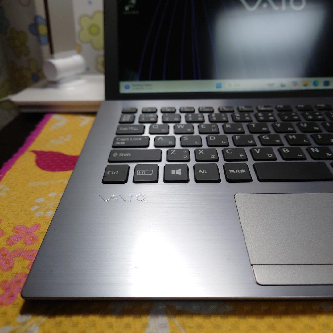 小型軽量モデル！VAIO proPF11！ノートパソコン！i5 高速SSD搭載！