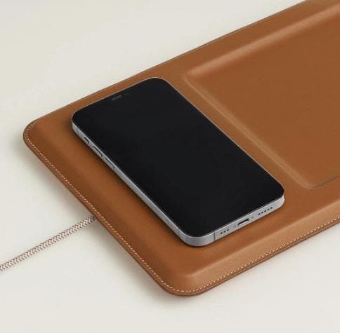 【定価30万】エルメス ヴィドポッシュ ヴォルトH ワイヤレス充電器