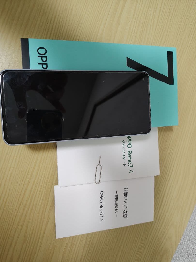 Oppo Reno7 A ライトブルー 本体
