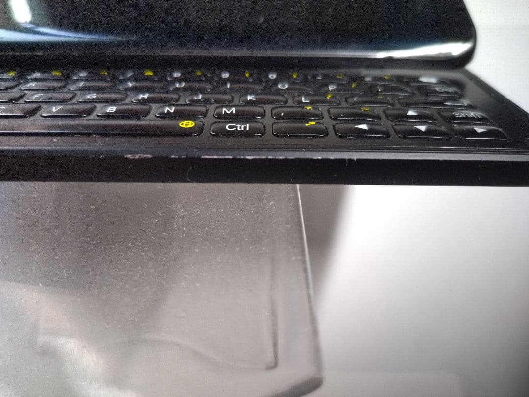 F(x)tec Pro1 QX1000　スマートフォン 本体