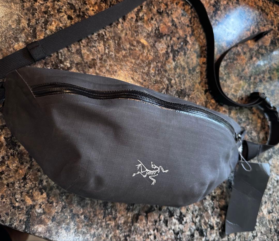 【未使用】ARC'TERYX アークテリクス　グランヴィル クロス　ボディバッグ